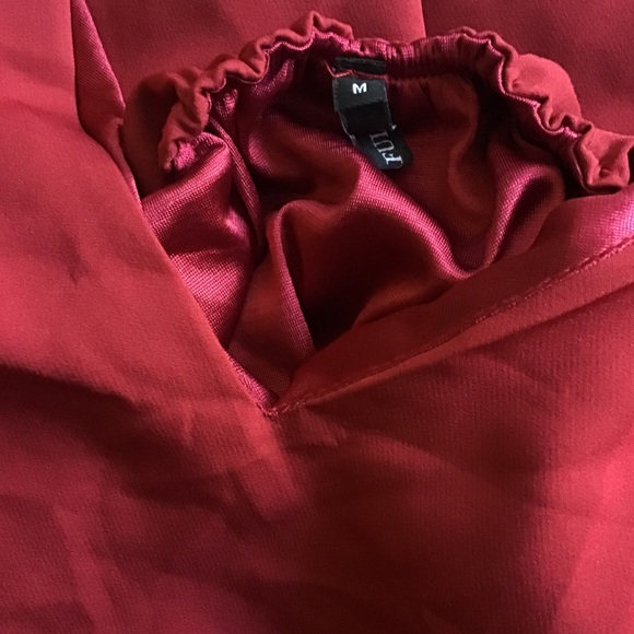 Red Dress - Picture 7 of 7